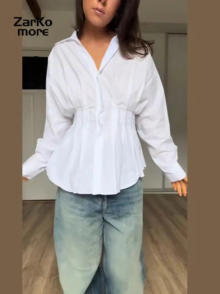 Witte blouse met plooien en knoopjes voor dames